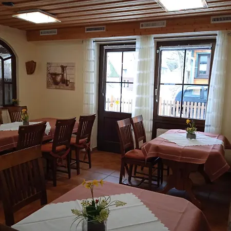 بيت ضيافة Drei Elstern 3*